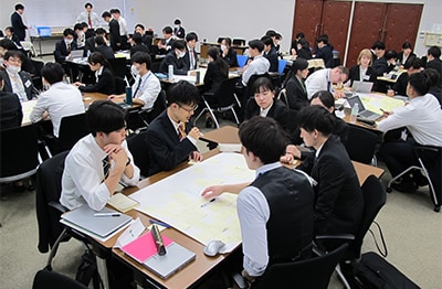 The new employees contribute their perspectives on these societal issues, and summarize them in note form