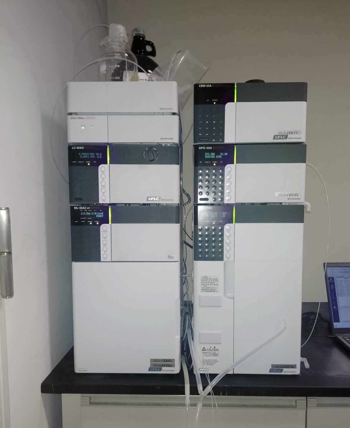 Liquid Chromatograph System Installed at Ryukoku University